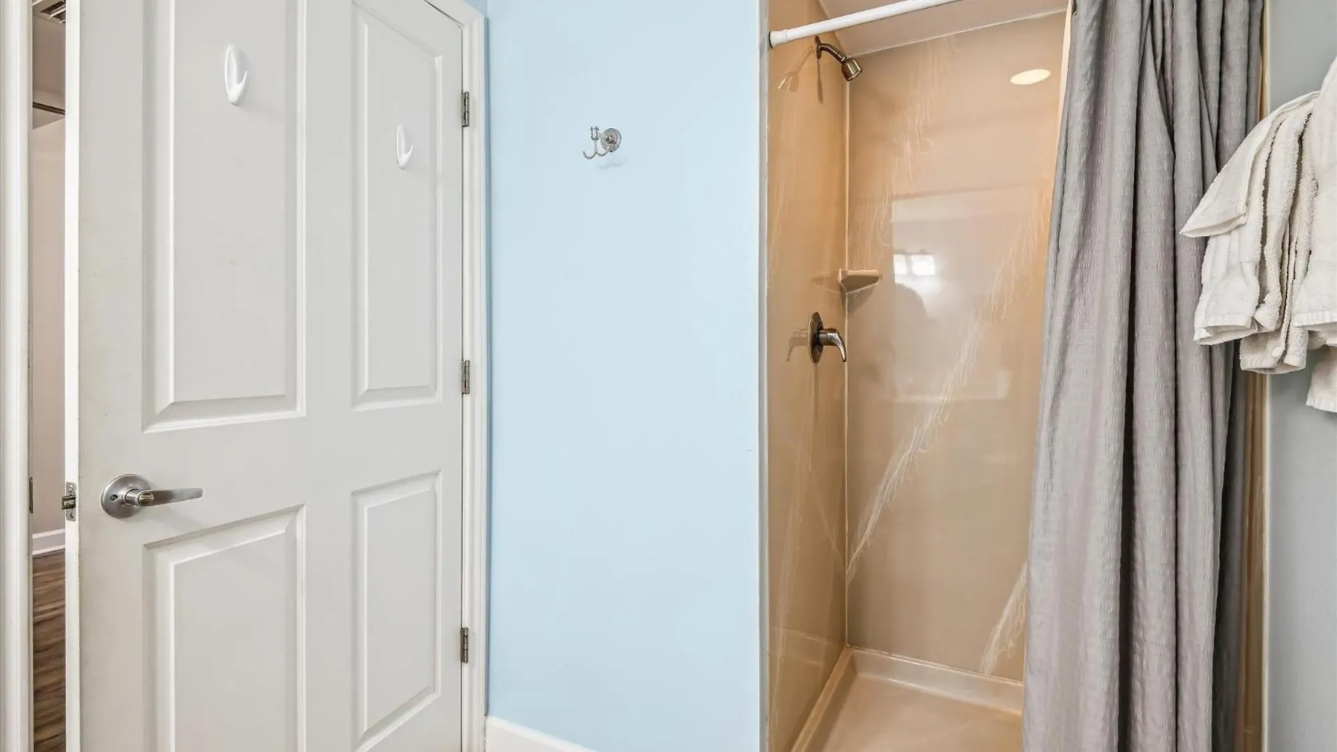 Shores Of Panama 2327 - 1 Bedroombunks And Sleeper Sofa, Sunset View! Free Fun! Condo Panama City Beach Apartment
